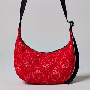 BAGGU & Miffy UO Exclusive Small Crescent Bag in Red Strawberry